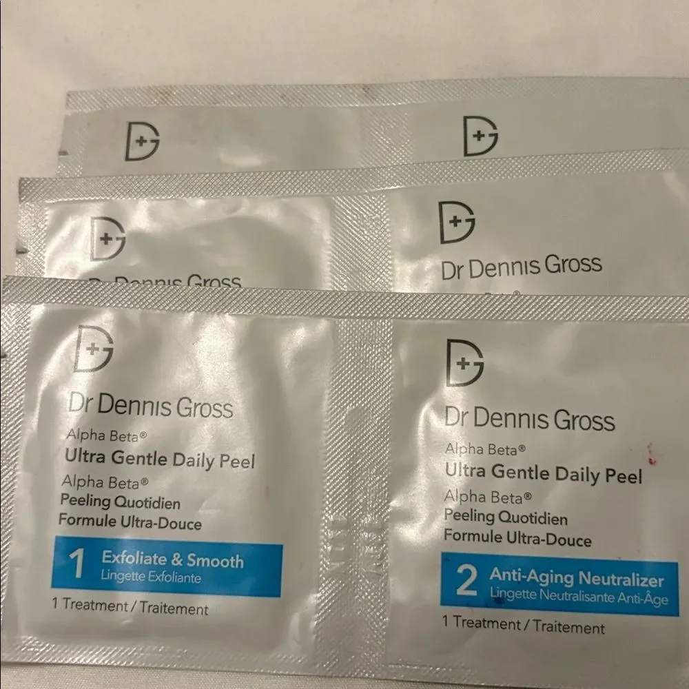 Dr Dennis Gross Alpha Beta Mixture Daily Peel Bundle  10 Treatments expire 2028